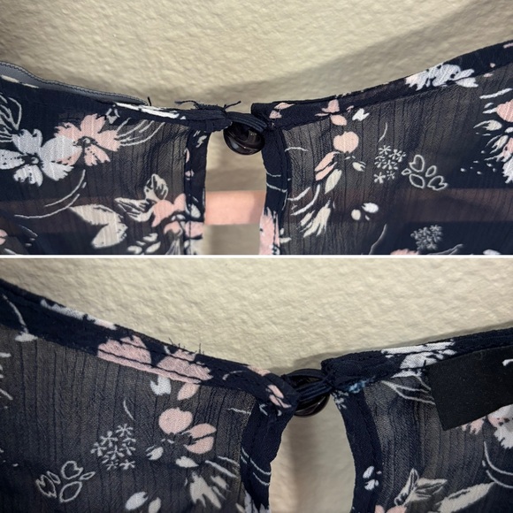 Francesca’s Tracy flutter sleeve navy floral romper - Picture 12 of 16